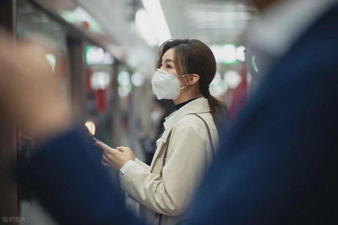 乐鱼体育官网-新冠病毒3大结局已经不可避免，60岁以上的老年人尤其要注意